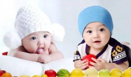 厦门满月宝宝爆料视频,萌态百出，萌化人心