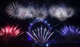 春节烟花秀爆料视频下载,揭秘春节烟花秀幕后精彩瞬间